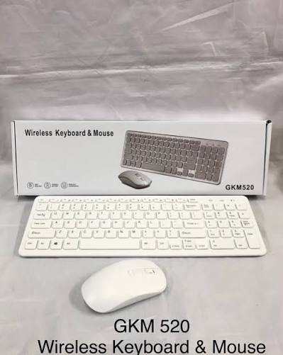Clavier Wireless Keyboard Mouse GKM 520